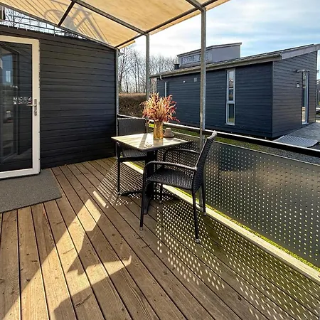 2 Bedroom Awesome In * ヴァーイン