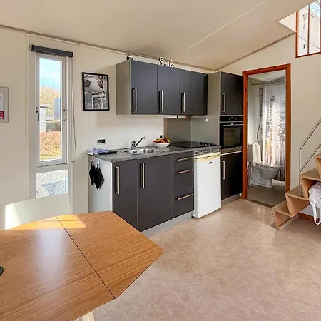 2 Bedroom Awesome In Вайен