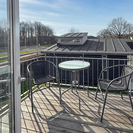 2 Bedroom Awesome In Дом отдыха *